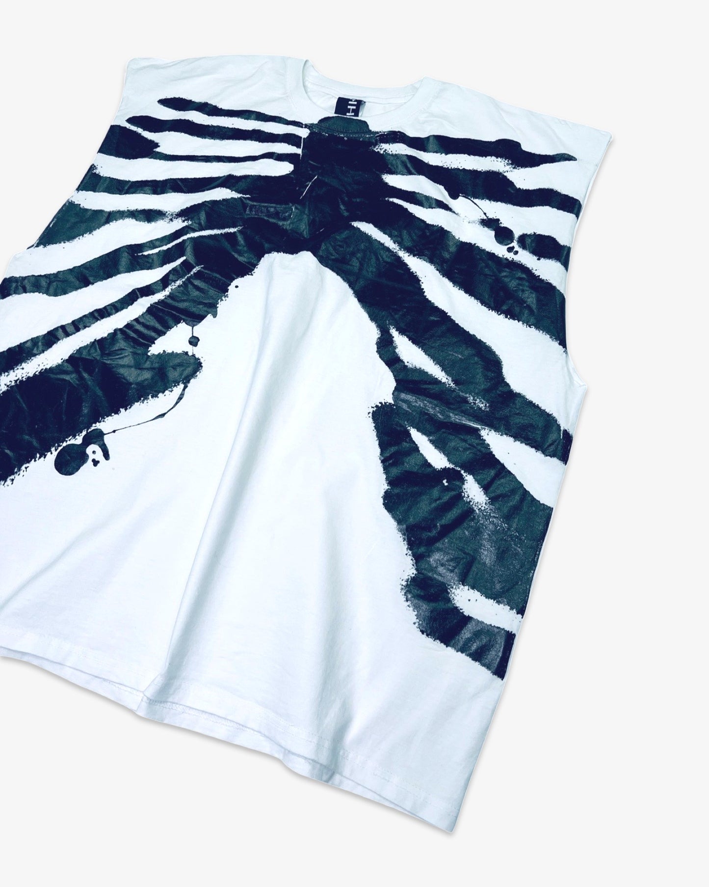 BONES SLEEVELESS T SHIRT